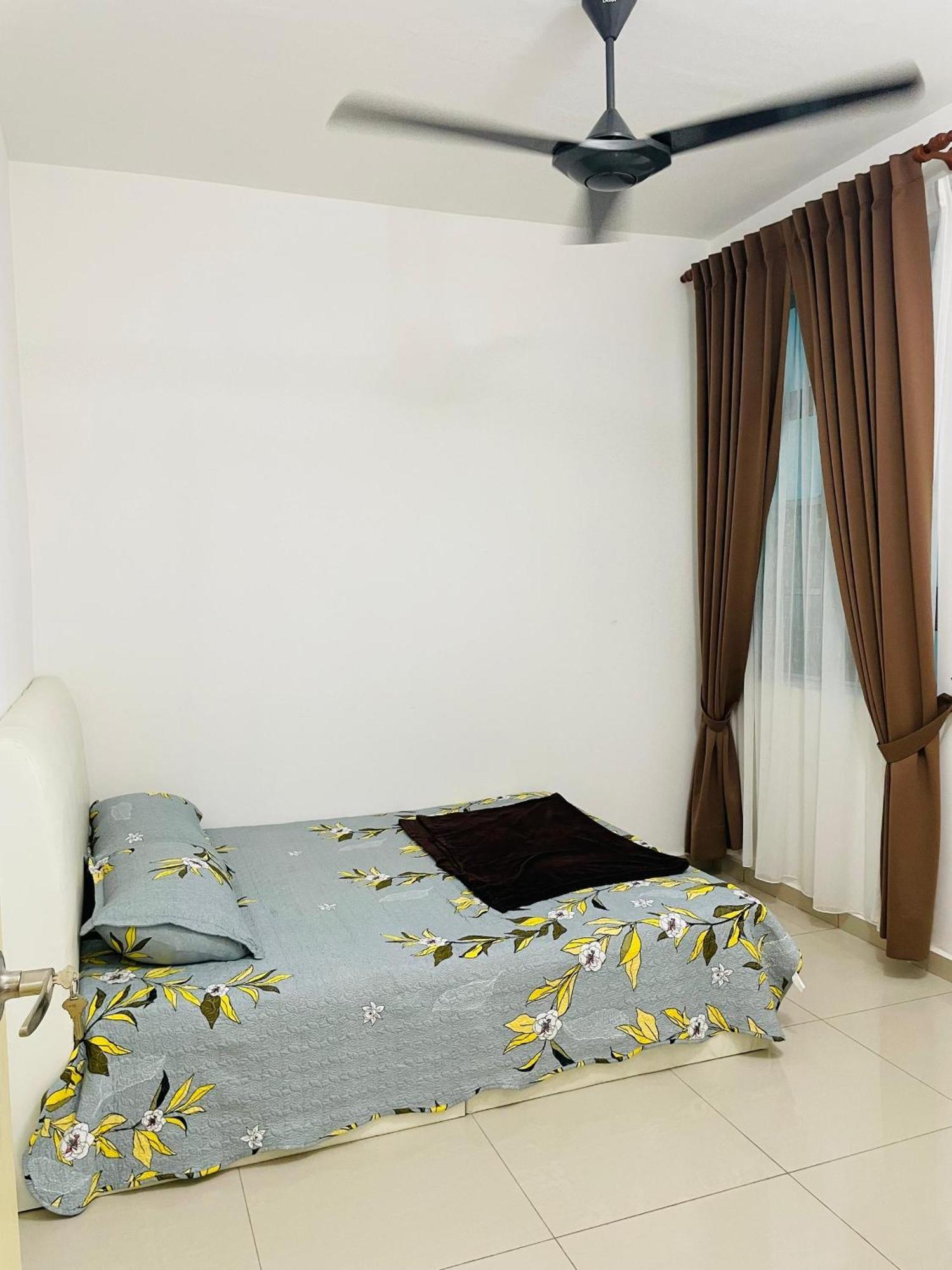 Nazirin Homestay No 27 Tmn Desa Manjung Lumut Εξωτερικό φωτογραφία